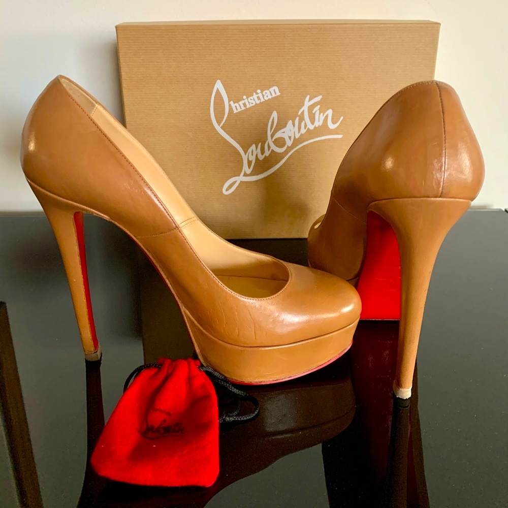 Christian Louboutin Bianca - Camel